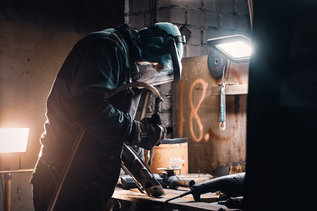 Hitsaus-palvelumme pystyy hitsaamaan oikeastaan mitä tahansa materiaaleja.